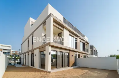 Villa - 4 Bedrooms - 4 Bathrooms for rent in Aura - Tilal Al Ghaf - Dubai