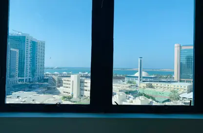 Apartment - 3 Bedrooms - 4 Bathrooms for rent in Areej Tower - Zayed the First Street - Al Khalidiya - Abu Dhabi
