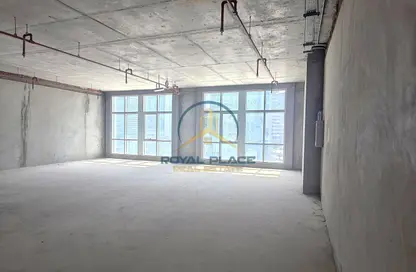 Office Space - Studio for rent in Grosvenor Office Tower - Business Bay - Dubai