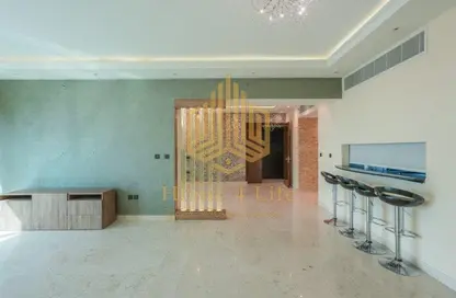Apartment - 3 Bedrooms - 5 Bathrooms for sale in Marina Heights - Marina Square - Al Reem Island - Abu Dhabi