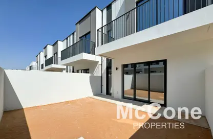 Townhouse - 3 Bedrooms - 3 Bathrooms for rent in Greenviews 2 - EMAAR South - Dubai South (Dubai World Central) - Dubai