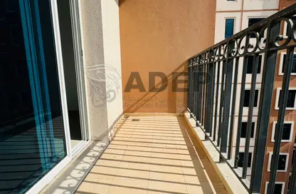 Apartment - 3 Bedrooms - 4 Bathrooms for rent in Hamdan Street - Abu Dhabi