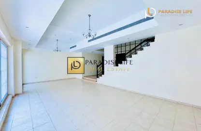 Villa - 5 Bedrooms - 6 Bathrooms for rent in Mirdif - Dubai