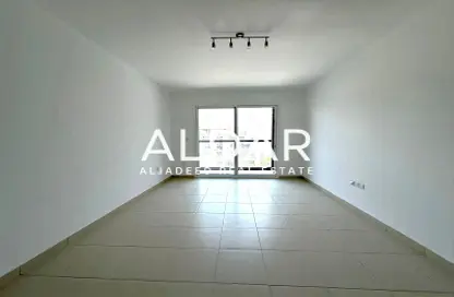 Apartment - 1 Bedroom - 2 Bathrooms for rent in Oxford Building - Jumeirah Village Circle - Dubai