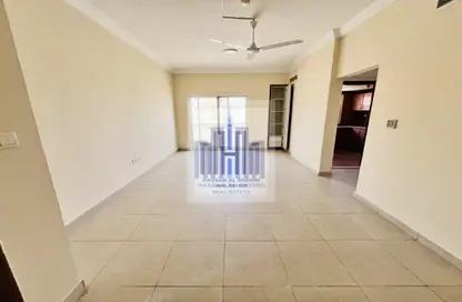 Apartment - 2 Bedrooms - 2 Bathrooms for rent in Fire Station Road - Muwaileh - Sharjah