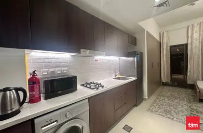 شقة - 1 حمام للايجار في عزيزي برتون - الفرجان - دبي