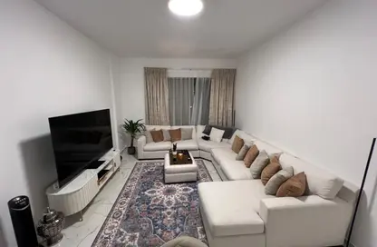 Apartment - 2 Bedrooms - 3 Bathrooms for rent in Golden Dream Tower 1 - Jumeirah Village Circle - Dubai