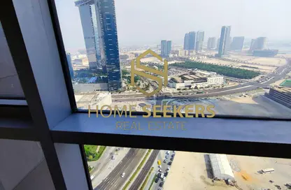 شقة - 2 غرف نوم - 3 حمامات للايجار في راديانت سكوير - مدينة الأضواء - جزيرة الريم - أبوظبي شقة - 2 غرف نوم - 3 حمامات للايجار في راديانت سكوير - مدينة الأضواء - جزيرة الريم - أبوظبي