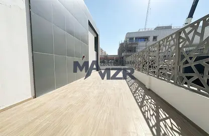 Townhouse - 3 Bedrooms - 4 Bathrooms for rent in The Gate - Masdar City - Abu Dhabi