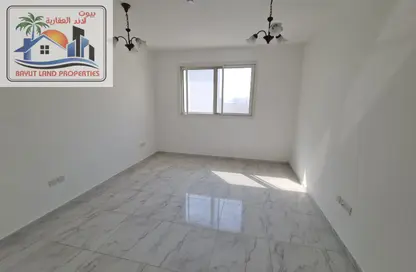 Apartment - 1 Bedroom - 1 Bathroom for rent in Muwailih Building - Muwaileh - Sharjah