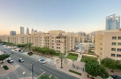 شقة - غرفة نوم - 2 حمامات للايجار في B برج ترافو - ترافو - ذا فيوز - دبي