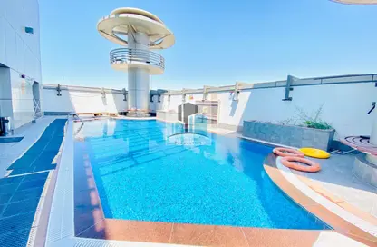 Apartment - 1 Bedroom - 1 Bathroom for rent in Mina Road - Tourist Club Area - Abu Dhabi