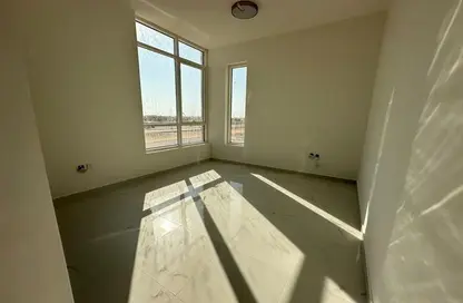 عمارة بالكامل - استوديو - 8 حمامات للبيع في الياسمين - عجمان