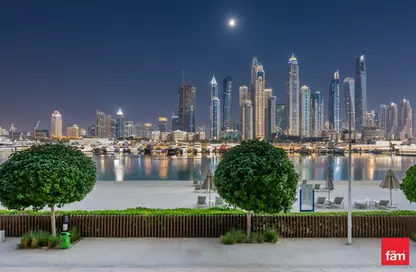 Apartment - 4 Bedrooms - 3 Bathrooms for rent in Marina Vista - EMAAR Beachfront - Dubai Harbour - Dubai