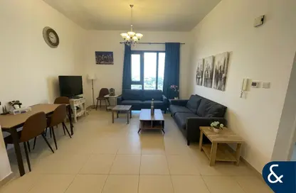 Apartment - 1 Bedroom - 1 Bathroom for rent in Hayat Boulevard-1B - Hayat Boulevard - Town Square - Dubai