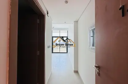 Apartment - Studio - 1 Bathroom for rent in Sama Al Jaddaf - Al Jaddaf - Dubai