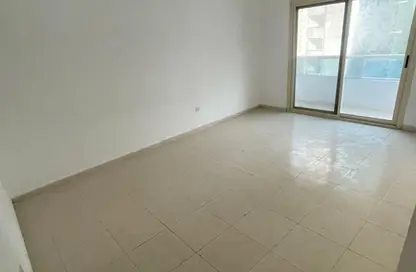 Apartment - 2 Bedrooms - 2 Bathrooms for rent in Al Taawun Street - Al Taawun - Sharjah
