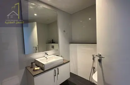 شقة - غرفة نوم - 2 حمامات للبيع في الجادة 1 - الجادة - الشارقة شقة - غرفة نوم - 2 حمامات للبيع في الجادة 1 - الجادة - الشارقة