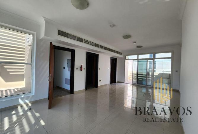 15171000 - Property Image 3
