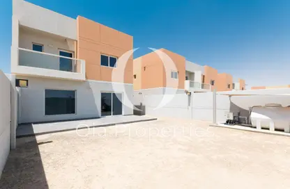 تاون هاوس - 3 غرف نوم - 4 حمامات للبيع في منازل الريف 2 - السمحة - أبوظبي تاون هاوس - 3 غرف نوم - 4 حمامات للبيع في منازل الريف 2 - السمحة - أبوظبي