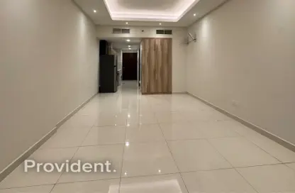 شقة - 1 حمام للايجار في برج هيرا - مدينة دبي الرياضية - دبي
