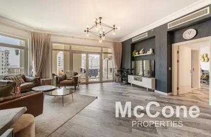 Apartment - 3 Bedrooms - 4 Bathrooms for rent in Abu Keibal - Shoreline Apartments - Palm Jumeirah - Dubai