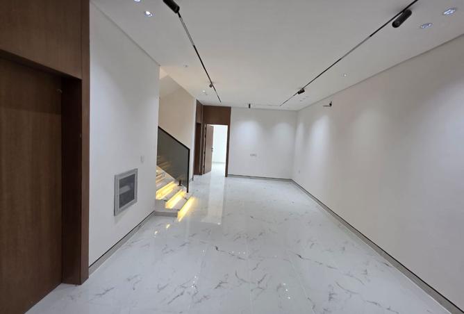 15787981 - Property Image 2