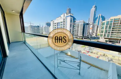 Apartment - 2 Bedrooms - 3 Bathrooms for sale in Arista One - Jumeirah Garden City - Al Satwa - Dubai