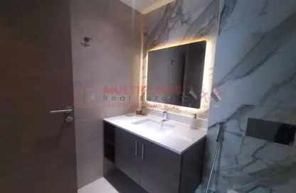 Bathroom image for: Apartment - 1 Bedroom - 2 Bathrooms for sale in Gulfa Towers - Al Rashidiya 1 - Al Rashidiya - Ajman, Image 1