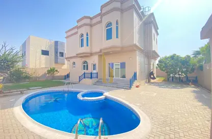Villa - 5 Bedrooms - 5 Bathrooms for rent in Umm Suqeim 1 Villas - Umm Suqeim 1 - Umm Suqeim - Dubai