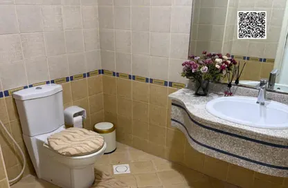 شقة - غرفة نوم - 2 حمامات للايجار في برج الكورنيش - طريق كورنيش عجمان - عجمان