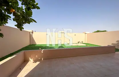 فيلا - 3 غرف نوم - 4 حمامات للايجار في حدائق الجولف - مدينة خليفة - أبوظبي