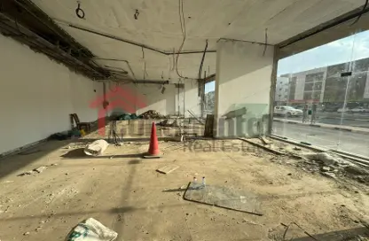 Shop - Studio for rent in Muwaileh - Sharjah