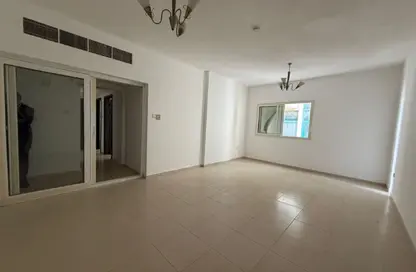 Apartment - 2 Bedrooms - 2 Bathrooms for rent in Al Khan Corniche - Al Khan - Sharjah Apartment - 2 Bedrooms - 2 Bathrooms for rent in Al Khan Corniche - Al Khan - Sharjah