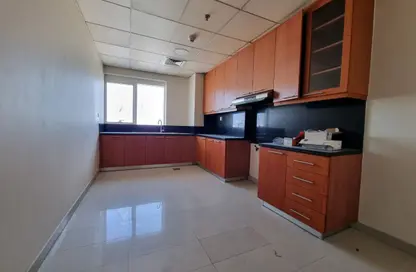 Apartment - 3 Bedrooms - 4 Bathrooms for rent in Street 64 - Al Nahda - Sharjah
