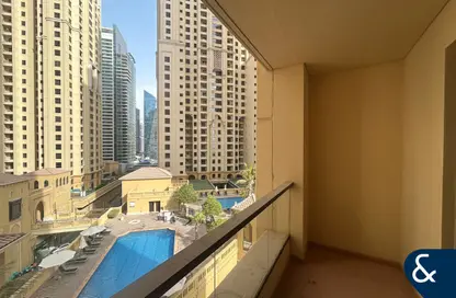 Apartment - 1 Bedroom - 2 Bathrooms for sale in Rimal 2 - Rimal - Jumeirah Beach Residence - Dubai