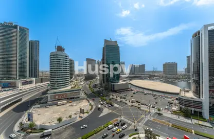 شقة - 2 غرف نوم - 2 حمامات للبيع في ماغ 318 - الخليج التجاري - دبي