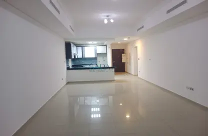 Empty Room image for: Apartment - 2 Bedrooms - 3 Bathrooms for sale in Hydra Avenue Towers - City Of Lights - Al Reem Island - Abu Dhabi, Image 1