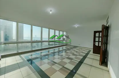 Apartment - 3 Bedrooms - 3 Bathrooms for rent in Clock Tower - Corniche Road - Abu Dhabi