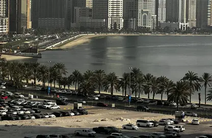 Apartment - 2 Bedrooms - 2 Bathrooms for rent in Al Khan Corniche - Al Khan - Sharjah