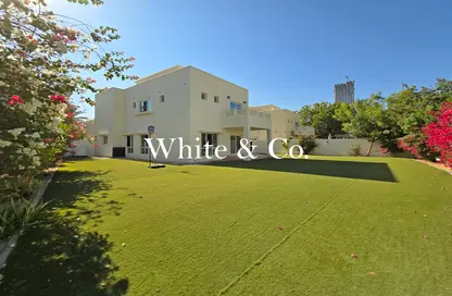 Villa - 3 Bedrooms - 3 Bathrooms for rent in Meadows 1 - Meadows - Dubai