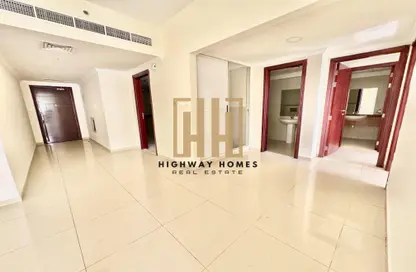 Apartment - 2 Bedrooms - 2 Bathrooms for rent in Muwaileh 29 Building - Muwaileh - Sharjah