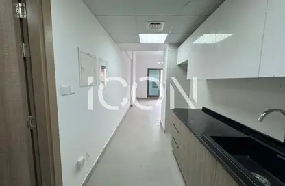 Apartment - Studio - 1 Bathroom for rent in Al Warsan 4 - Al Warsan - Dubai