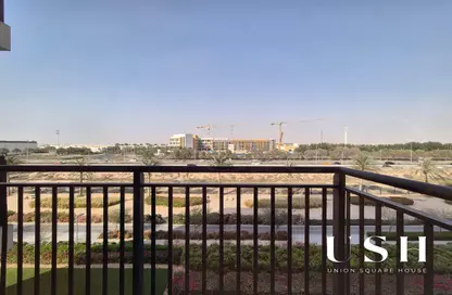 Apartment - 2 Bedrooms - 2 Bathrooms for rent in Hayat Boulevard-2A - Hayat Boulevard - Town Square - Dubai
