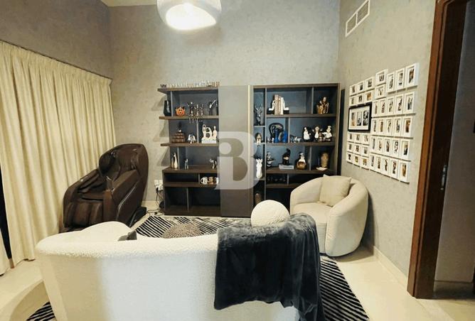 15173354 - Property Image 2