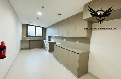 Apartment - 3 Bedrooms - 4 Bathrooms for rent in Al Barsha South 3 - Al Barsha South - Al Barsha - Dubai
