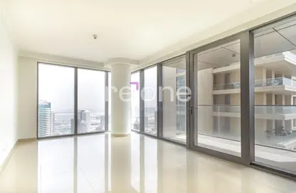 Apartment - 1 Bedroom - 2 Bathrooms for rent in Boulevard Point - Downtown Dubai - Dubai
