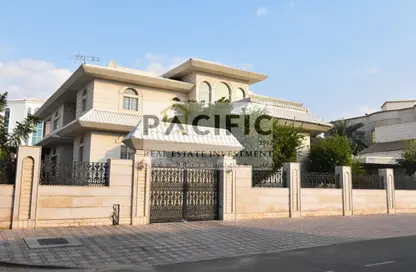 فيلا - 6 غرف نوم - 6 حمامات للبيع في مردف - دبي