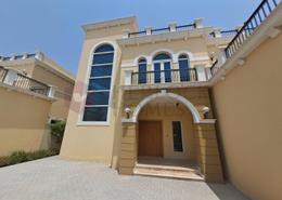 Villa - 5 bedrooms - 6 bathrooms for rent in Legacy - Jumeirah Park - Dubai