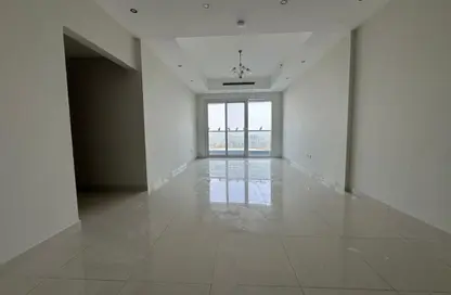 Apartment - 2 Bedrooms - 3 Bathrooms for rent in Sahara Tower 4 - Sahara Complex - Al Nahda - Sharjah